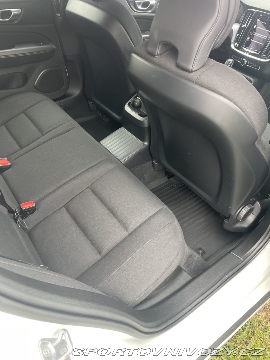 Volvo V60 Recharge,4x4 2020