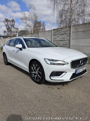 Volvo V60 Recharge,4x4 2020