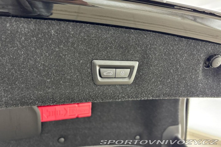 BMW M3 Competition M xDrive 2024