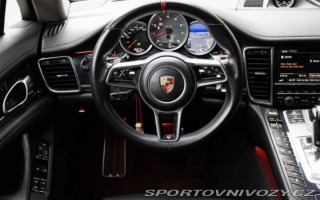 Porsche Panamera 4S 2014