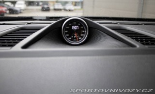 Porsche Panamera 4S 2014