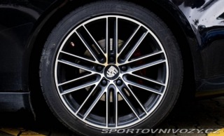 Porsche Panamera 4S 2014