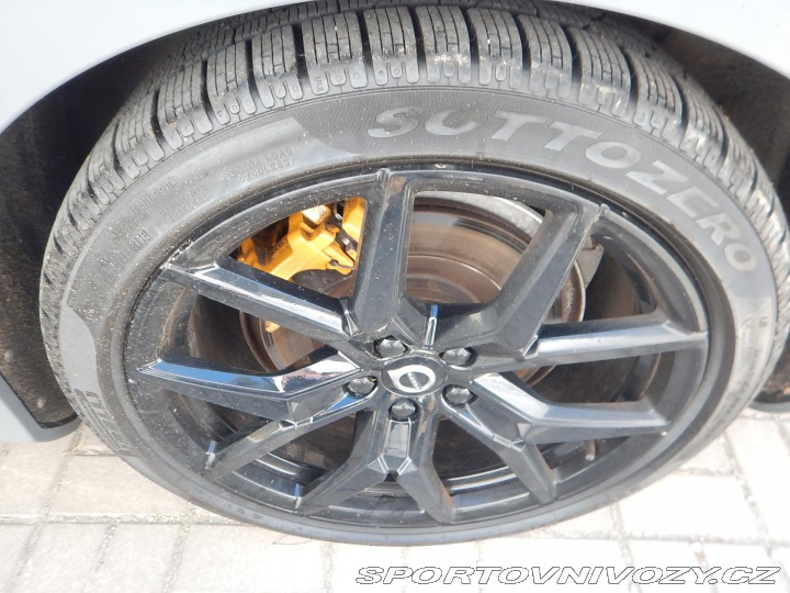 Volvo V60 T8 POLESTAR ENGINEERED 2020