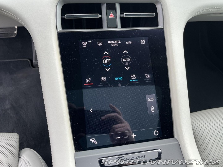 Porsche Taycan Turbo 2020