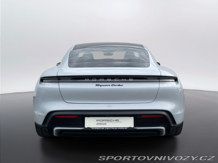 Porsche Taycan Turbo 2020