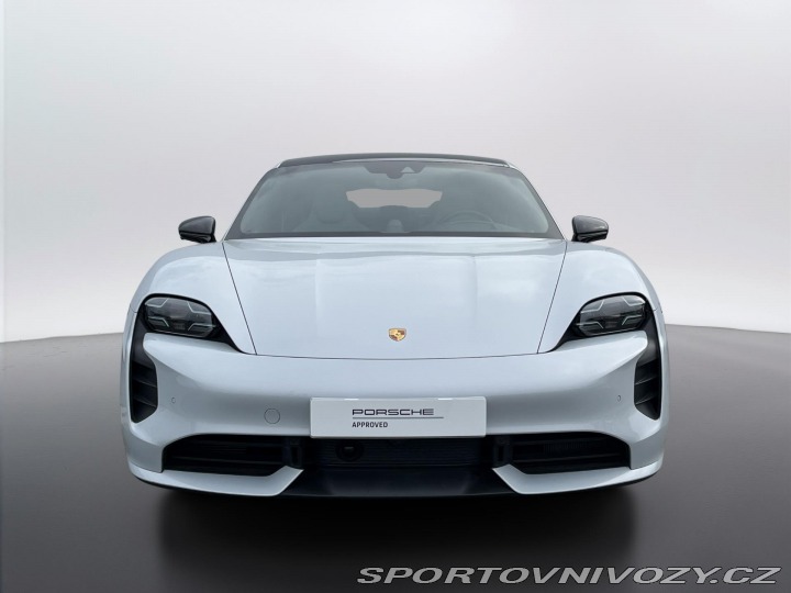 Porsche Taycan Turbo 2020