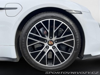 Porsche Taycan Turbo 2020