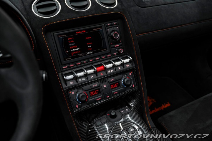 Lamborghini Gallardo Performante 2012