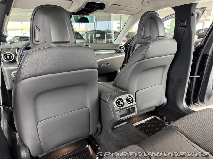 Mercedes-Benz C 300eT*230kW*Avantg*Tažné* 2022