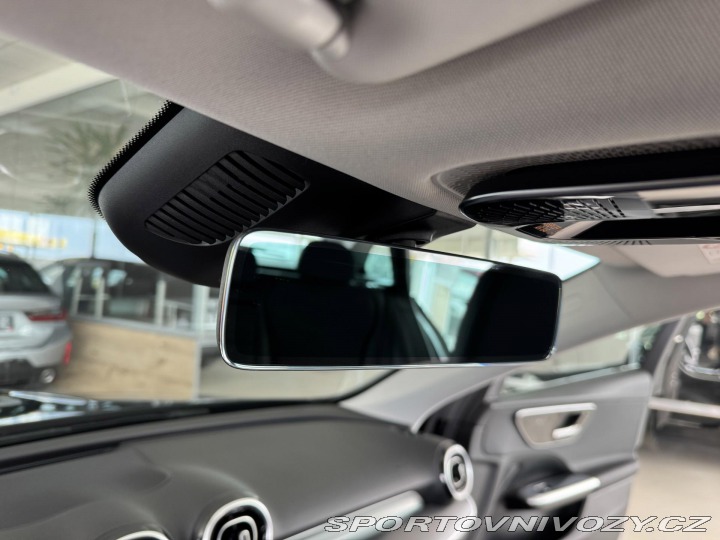 Mercedes-Benz C 300eT*230kW*Avantg*Tažné* 2022