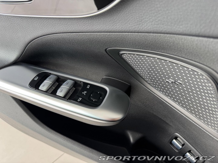 Mercedes-Benz C 300eT*230kW*Avantg*REZERV 2022