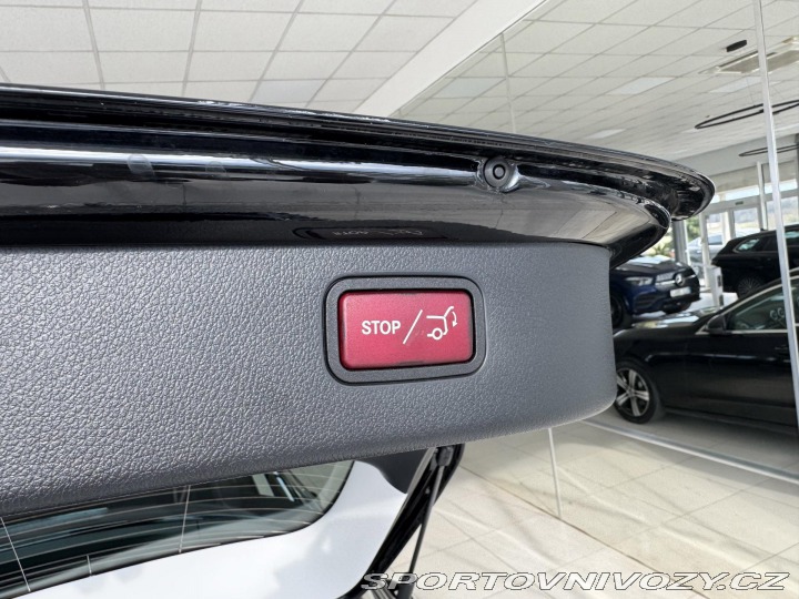 Mercedes-Benz C 300eT*230kW*Avantg*Tažné* 2022