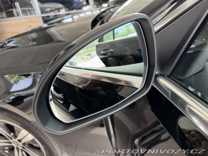 Mercedes-Benz C 300eT*230kW*Avantg*REZERV 2022