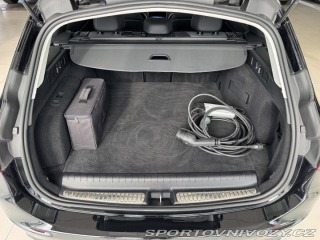 Mercedes-Benz C 300eT*230kW*Avantg*Tažné* 2022