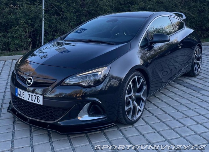 Opel Astra 2013