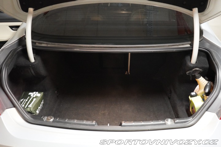 BMW 6 BMW 640i F06 Gran Coupé 2013