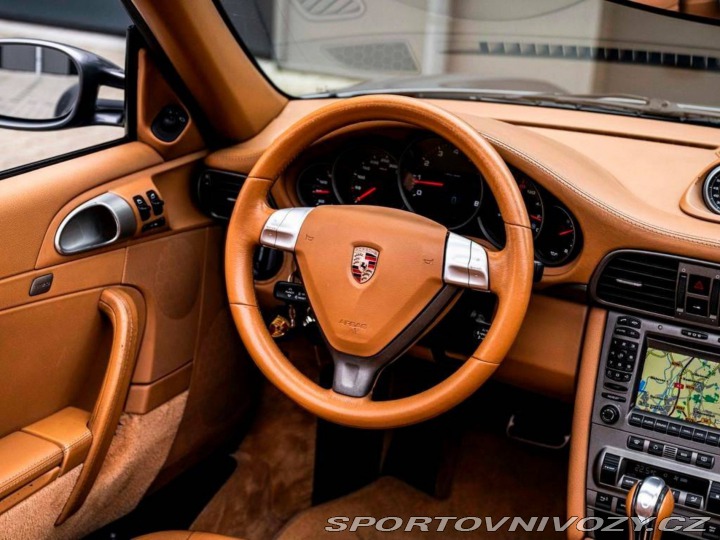 Porsche 911 3.6 Carrera 2005