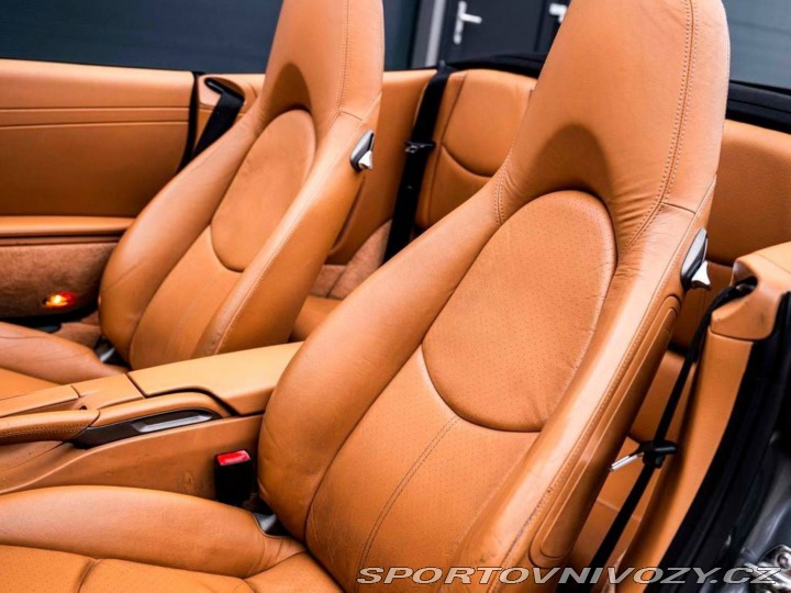 Porsche 911 3.6 Carrera 2005