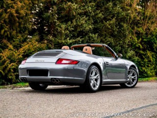 Porsche 911 3.6 Carrera 2005