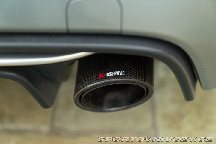 Abarth 695 RIVALE 2018