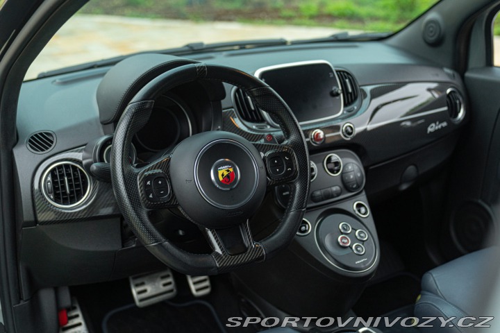Abarth 695 RIVALE 2018