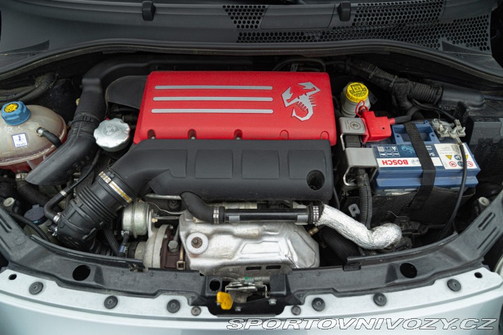 Abarth 695 RIVALE 2018