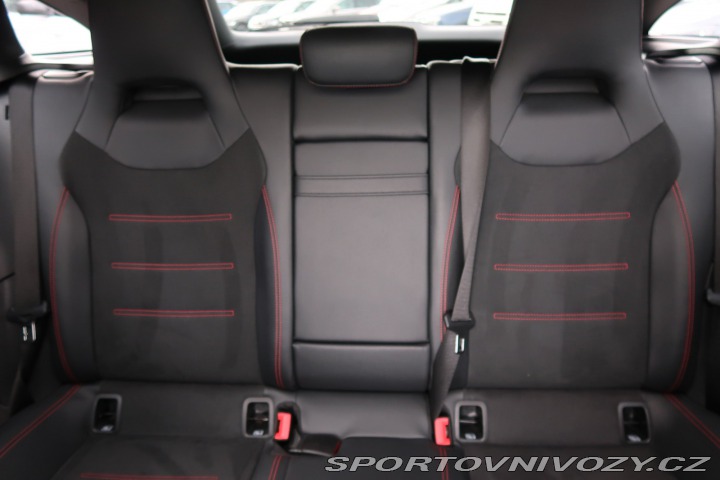 Mercedes-Benz CLA AMG Paket 200 d 2021
