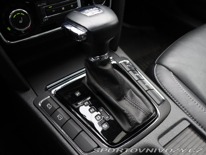 Škoda Superb Elegance 3.6 FSI V6 2012