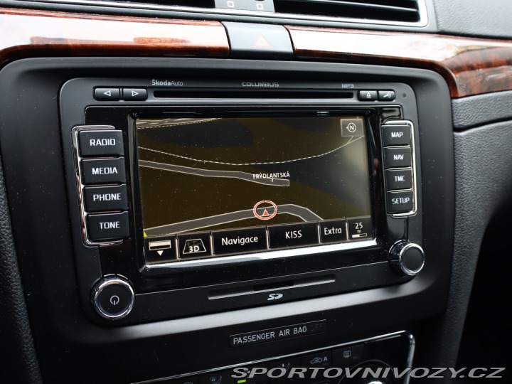 Škoda Superb Elegance 3.6 FSI V6 2012