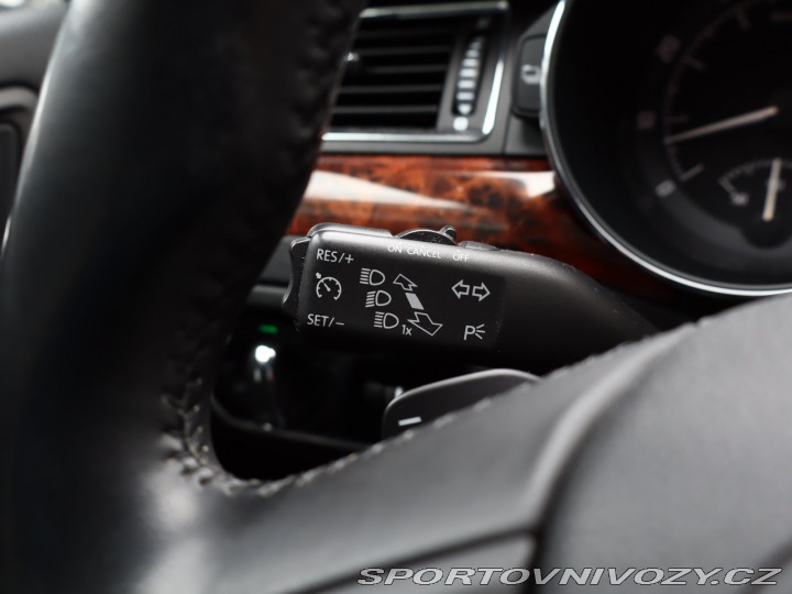 Škoda Superb Elegance 3.6 FSI V6 2012