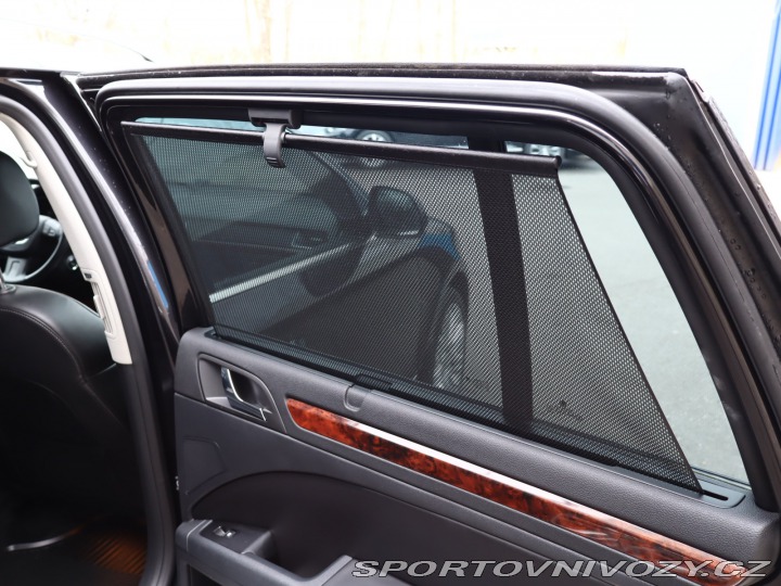 Škoda Superb Elegance 3.6 FSI V6 2012