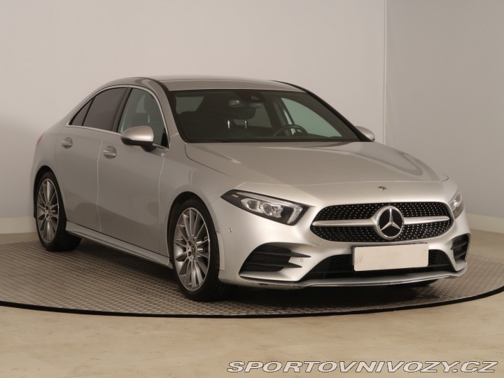 Mercedes-Benz A A 200 2022