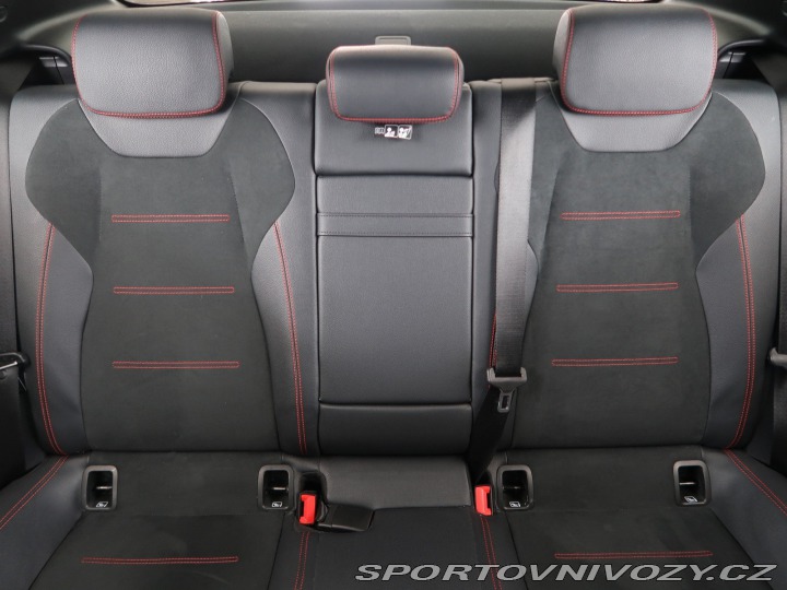 Mercedes-Benz A A 200 2022