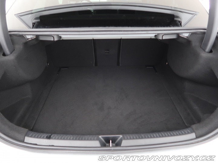 Mercedes-Benz A A 200 2022