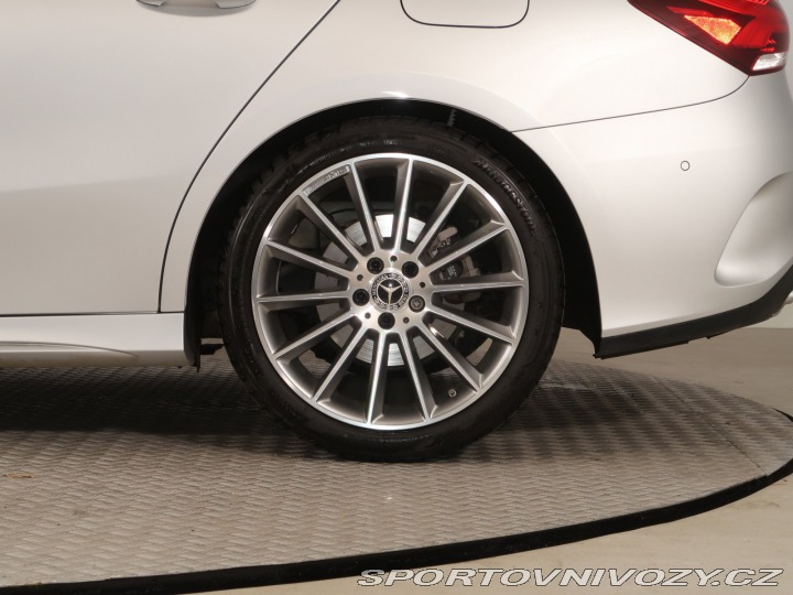 Mercedes-Benz A A 200 2022