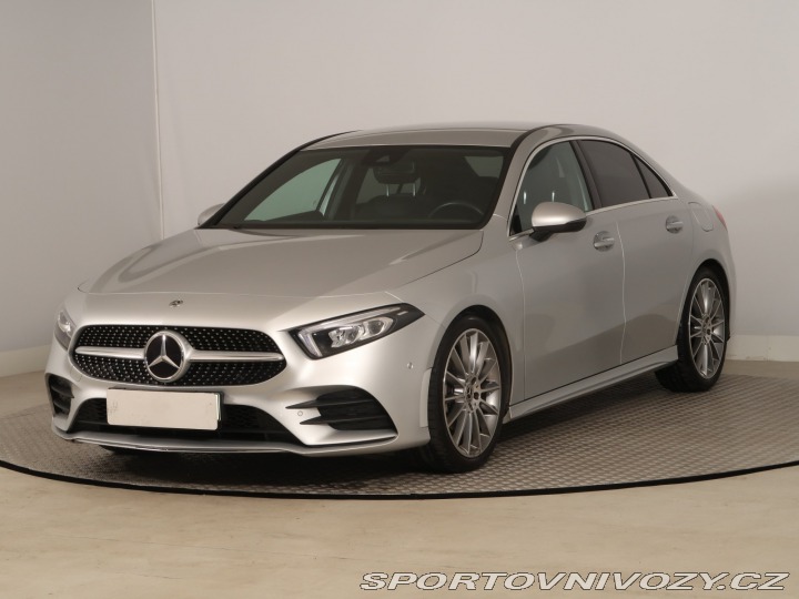 Mercedes-Benz A A 200 2022