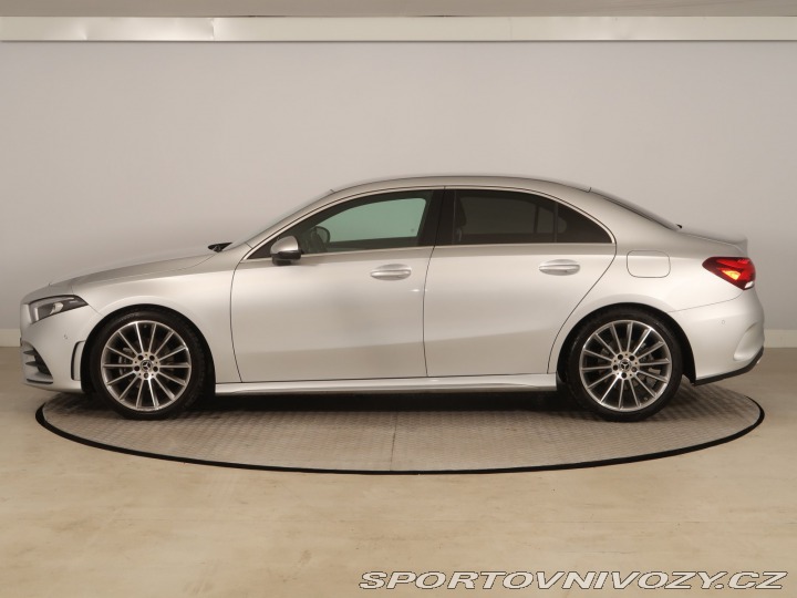 Mercedes-Benz A A 200 2022