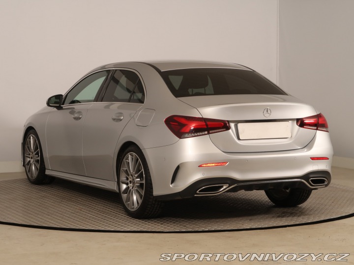 Mercedes-Benz A A 200 2022