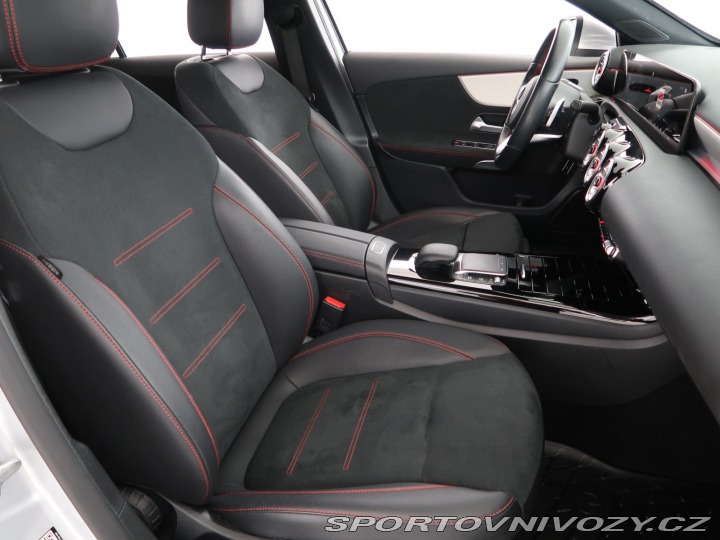 Mercedes-Benz A A 200 2022