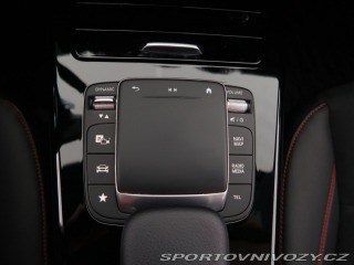 Mercedes-Benz A A 200 2022