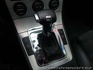 Volkswagen Ostatní modely Passat 3.2 FSI 2008