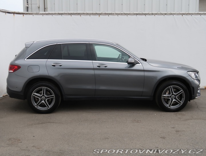 Mercedes-Benz Ostatní modely GLC AMG line GLC 300 de 4MATI 2022