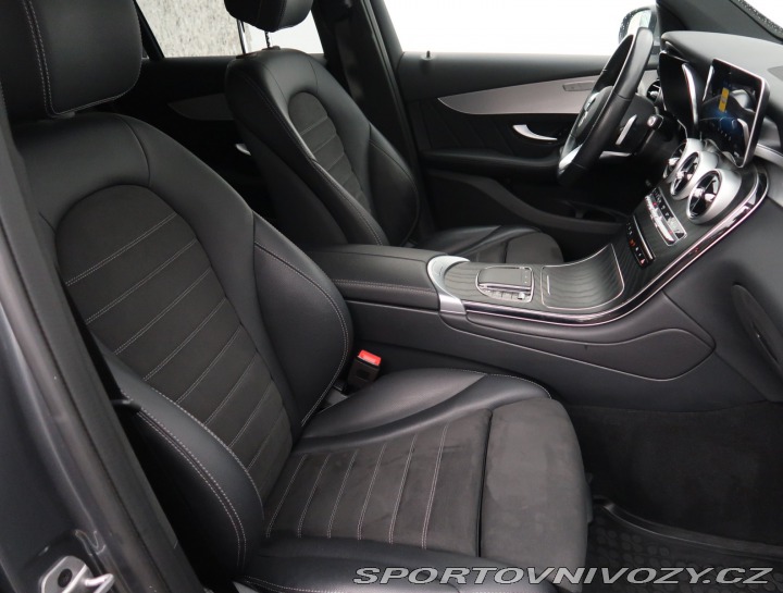 Mercedes-Benz Ostatní modely GLC AMG line GLC 300 de 4MATI 2022