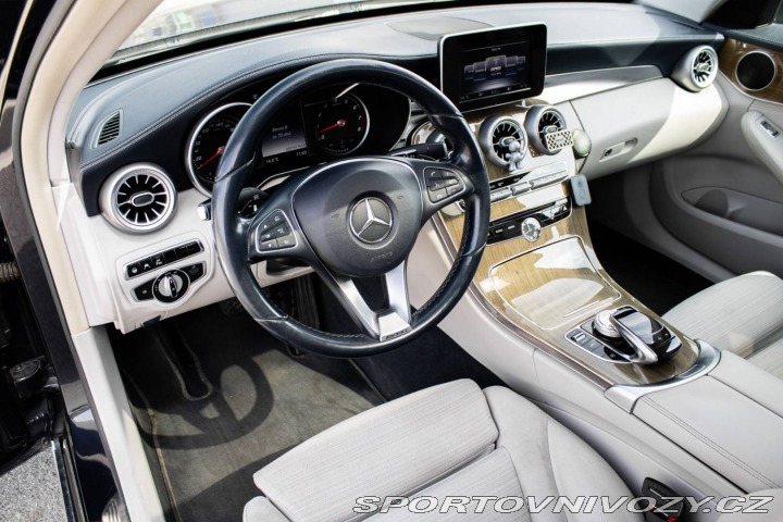 Mercedes-Benz C 400 4matic A/T, 245kW (2 2015
