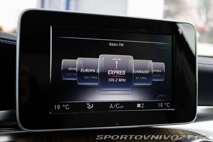 Mercedes-Benz C 400 4matic A/T, 245kW (2 2015