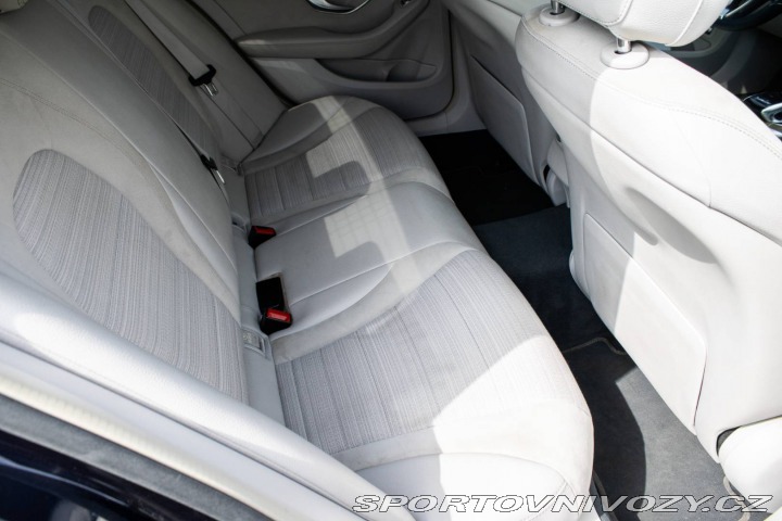 Mercedes-Benz C 400 4matic A/T, 245kW (2 2015