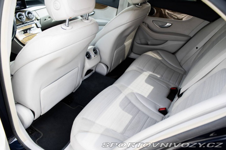 Mercedes-Benz C 400 4matic A/T, 245kW (2 2015