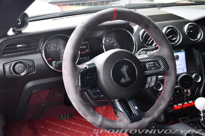 Ford Mustang 3.7V6 Rezervace 2017