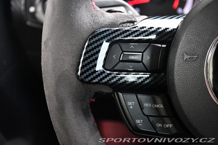 Ford Mustang 3.7V6 Rezervace 2017