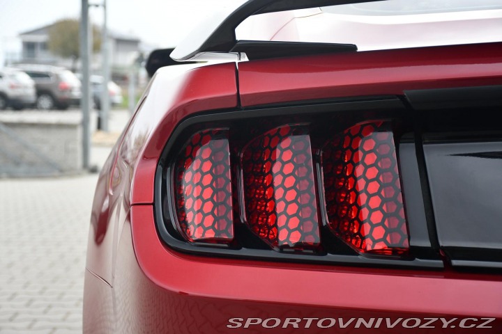 Ford Mustang 3.7V6 Rezervace 2017